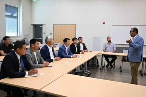 photo_53233225_04SHfsc.max-2560x1440.format-webp.jpegquality-90.webp