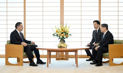photo_53436110_g0depxF.max-2560x1440.format-webp.jpegquality-90.webp