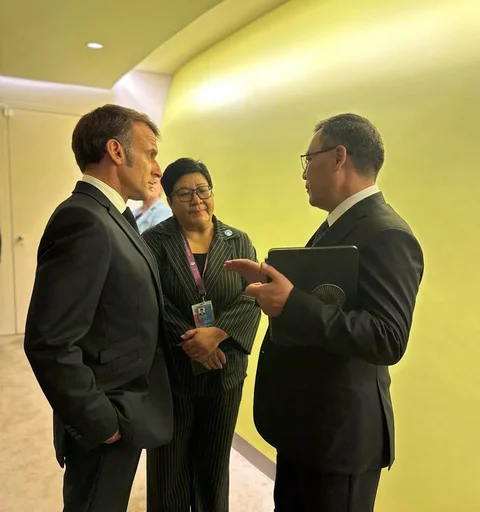 photo_53799065_5h0XBWV.max-2560x1440.format-webp.jpegquality-90.webp