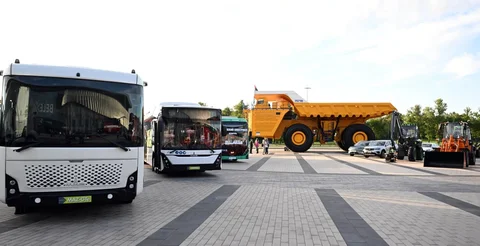 photo_53999362_NU2WgzI.max-2560x1440.format-webp.jpegquality-90.webp