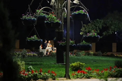 photo_54249158_0EmIKDo.max-2560x1440.format-webp.jpegquality-90.webp
