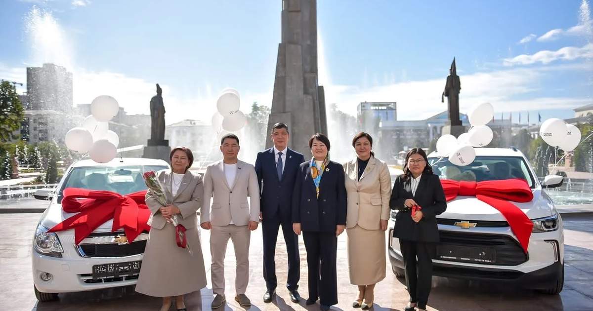 Bishkek marks Teacher Day